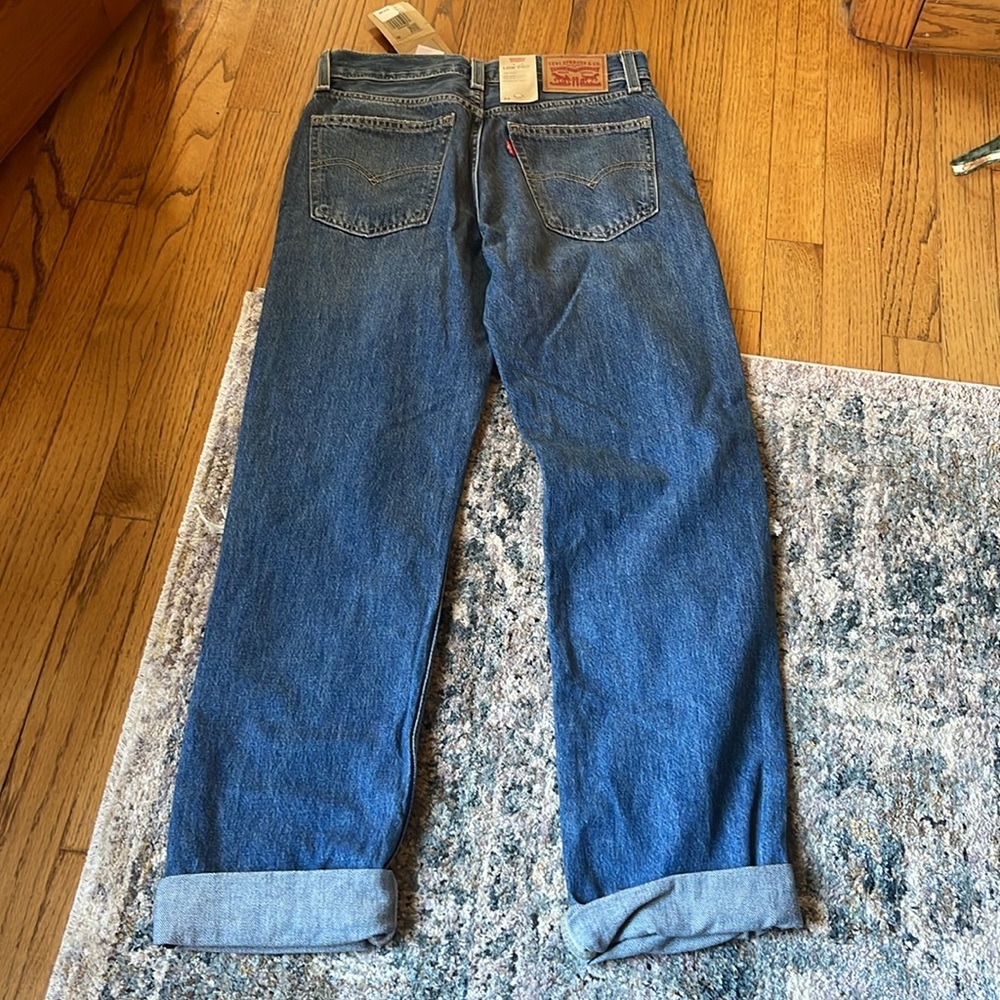 Levi’s NWT Low Pro Straight Leg Mid Rise Sz 24 - Picture 4 of 7